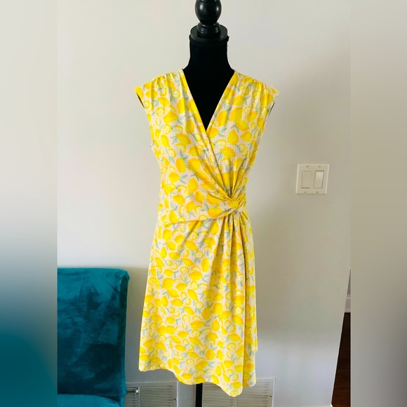 Cute and comfy Land’s End dress 🍋 NEW☀️ - Picture 1 of 8